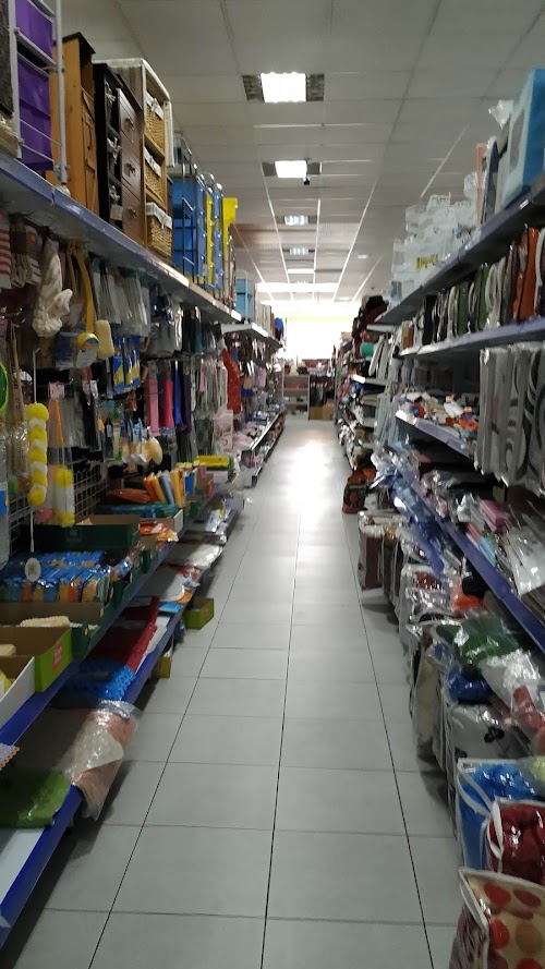 Gran Bazar Peral (Wan Shi Li S.L. , C.I.F. : B-47/63209-6)